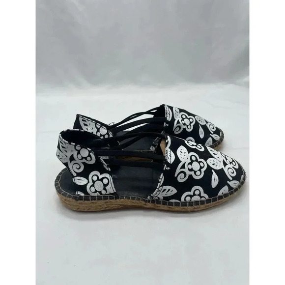Eric Michael Black and White Floral Slip On Sling Back Espadrilles - Picture 4 of 11